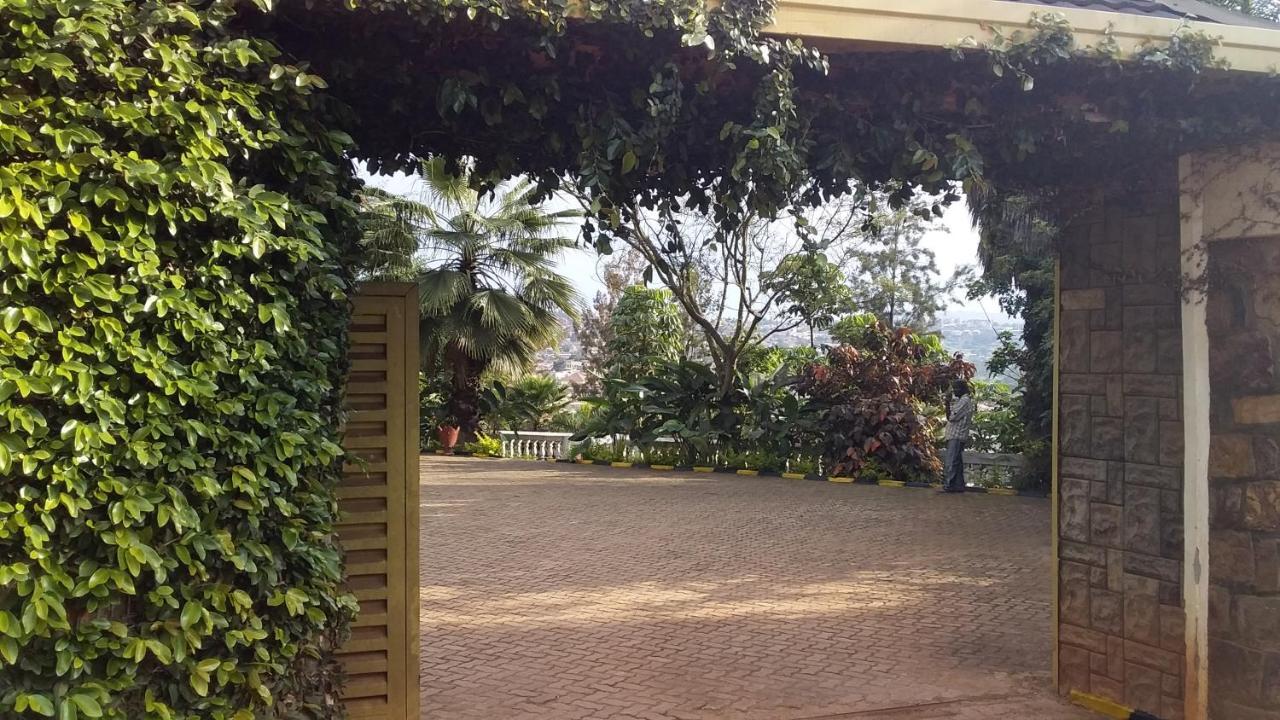 Random Park Hotel 키갈리 외부 사진