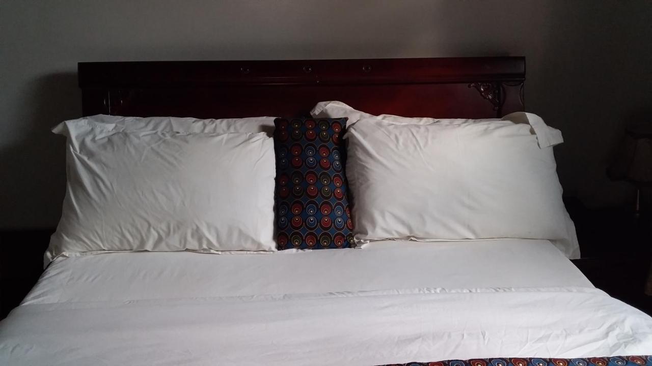 Random Park Hotel 키갈리 외부 사진